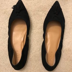 Pointed toe flats